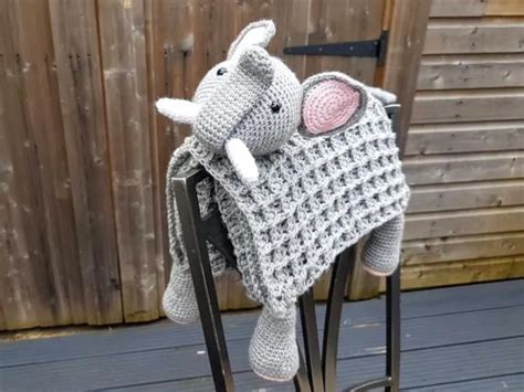 9 Adorable Animal Baby Blankets You Can Crochet