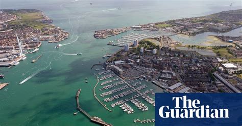Unexploded Second World War Bomb Found In Portsmouth Harbour Uk News
