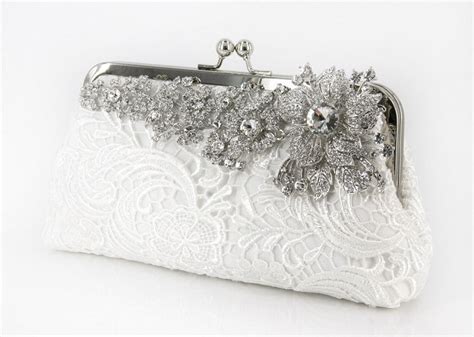 10 Dazzling Wedding Clutches From Etsy