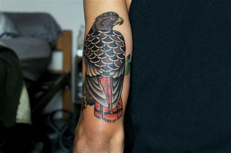 Traditional Red Tailed Hawk Tattoo Hawk Tattoo Traditional Tattoo