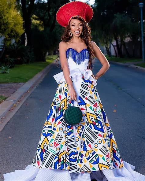 Browse these beautiful designer attire to get the perfect attire for girls. Modern ndebele print dresses, African Dress | Ankara Gown Styles | African Dress, Ankara Outfits ...
