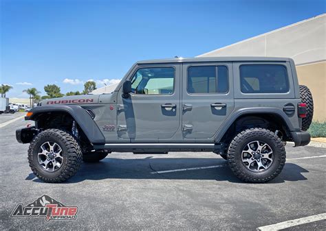 Jeep Wrangler JL 2.5" Lift Kit, Stage 1 | AccuTune Off-Road