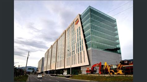 En bancolombia tenemos un portafolio de productos de financiación, transacciones, ahorro, inversión y más, diseñado especialmente para empresas. Grupo Bancolombia supera los $53,776 millones en desempeño de cartera | El Economista