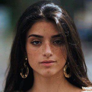 Welcome watch the latest video from dixie d'amelio (@dixiedamelio). Dixie D'Amelio - Bio, Family, Trivia | Famous Birthdays