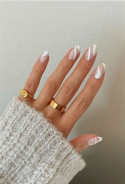 Check Out These White Swirl Nail Designs They Look Great With Gold