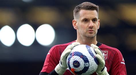 1 week ago • award. Manchester United transfer news: Tom Heaton set for Old ...