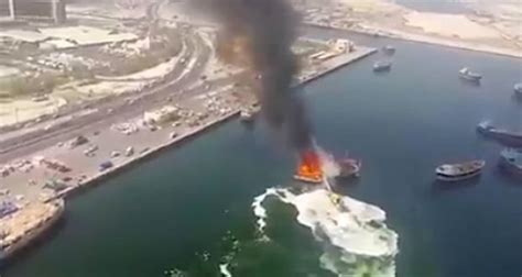 Video Dramatic Footage Of A Boat On Fire In Dubais Deira Port Gulf Business