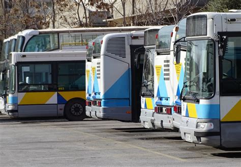 Ένα θεατρικό λεωφορείο, ή αλλιώς το «θέατρο express» θα ταξιδεύει από γειτονιά σε γειτονιά για να συναντήσει. Μνημόνιο συνεργασίας θα υπογράψουν ΟΑΣΑ, ΟΑΣΘ και ΟΣΕΘ ...