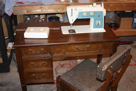 vintage singer sewing machine cabinet