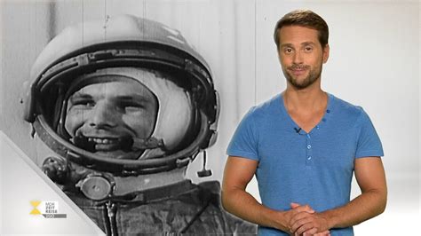 Alle äußerungen hier sind privat. Juri Gagarin erklärt | Promis der Geschichte mit Mirko ...