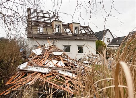 Was kostet der abriss eines hauses? Plattgemacht: Unsere Erfahrungen mit Hausabriss in Hamburg ...
