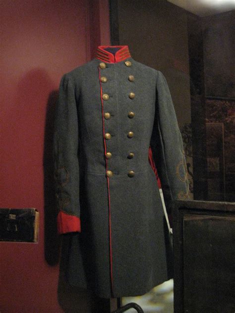 She was released that august, after being held in richmond, virginia, for several months. Confederate Uniform: Artillery Coat | This is from South ...