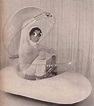 Coqueline Courreges' Electric Bubble 1969 Beth Ditto, Top Fashion ...