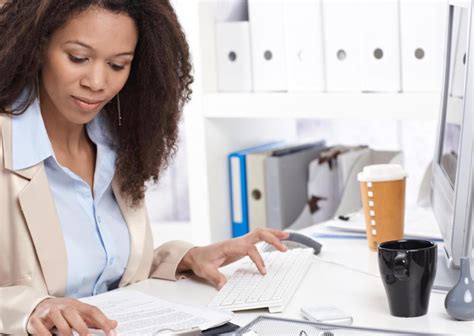Good administrative assistant resume summary example. Senior Administrative Assistant Job Description - HR Insider