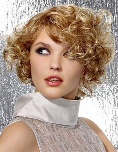 Hairstyles For Short Curly Hair Women The Xerxes
