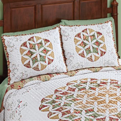 Find the perfect floral medallion stock photos and editorial news pictures from getty images. Floral Medallion Pattern Patchwork Sham | Collections Etc.