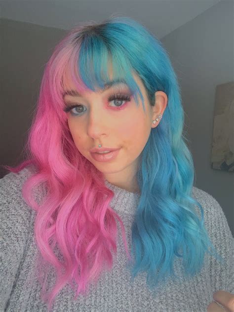 Half Pink Half Blue Hair Split Dyed Hair Pink Hair Dye Dyed Hair Blue
