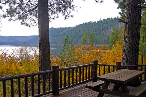 The building that is now the suttle lodge was previously the lodge at suttle lake. Photographing Oregon: Suttle Lake
