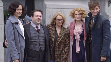 Fantastic beasts issues open casting call for young newt scamander and albus dumbledore. Fantastic Beasts and Where to Find Them: New peek behind ...
