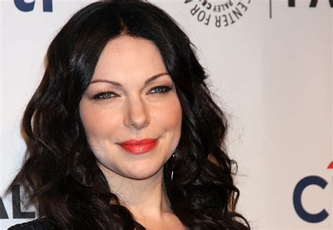 laura prepon s body measurements including breasts height and weight famous breasts