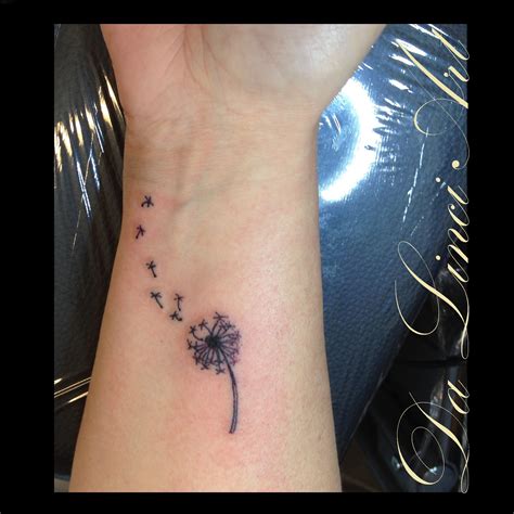 Paardenbloem‬ Dandelion Tattoo Made By Linda Roos Da Linci Art