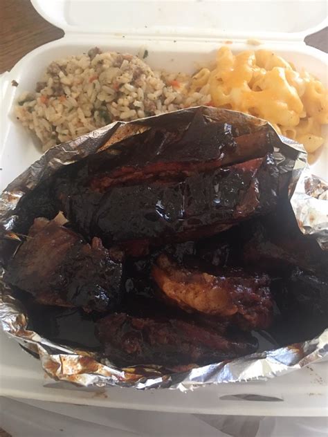 We offer a wide variety of hair, nail, and skin services such as: BBQ Chef - Black Owned Long Beach