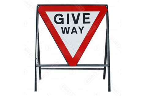 Give Way Road Sign 750mm Triangular Metal Sign