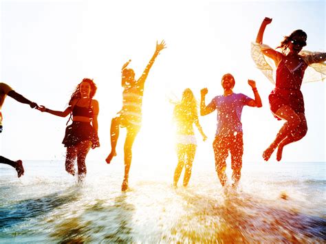 You have someone who you spend time with, who knows you sometimes better than you know yourself, and who is there for you no matter what. Friendship Day campaigns that hit the sweet spot in 2016 ...