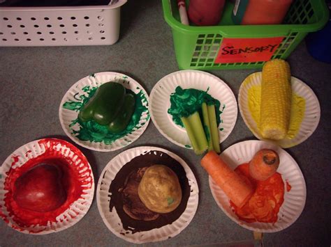 This activity can be done in a few different ways! food painting | Preschool food, Vegetable crafts, Food themes