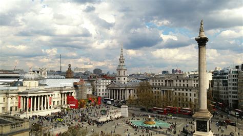 What To See A Trafalgar Square London