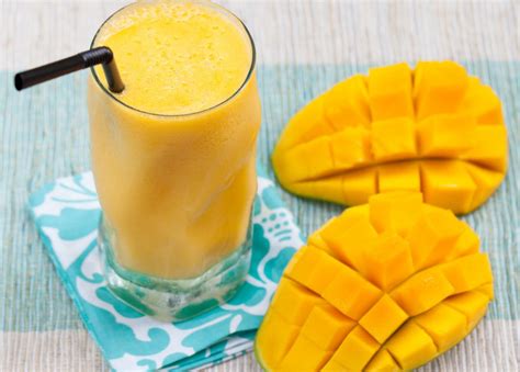 Smoothie De Mango Fresa Y Naranja Nutresalut