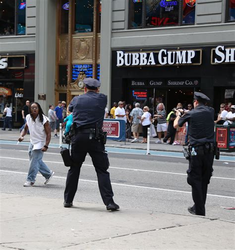 New York Police Followed Training In Fatal Shooting Near Times Square
