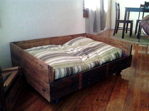 40 Diy Pallet Dog Bed Ideas • 1001 Pallets