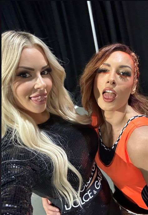 Jerk To Divas On Twitter Oh Fuck That Maryse And Becky Tongue