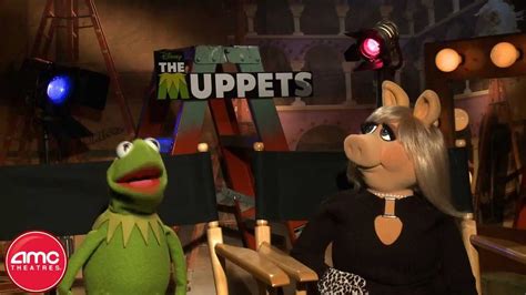 Kermit The Frog And Miss Piggy Talk The Muppets With Amc Youtube