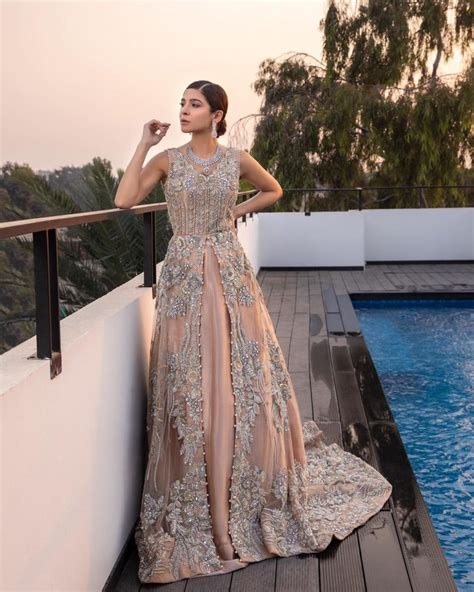 The Stunning Beauty Ayesha Omer New Photoshoot Pak Showbiz Celebrity