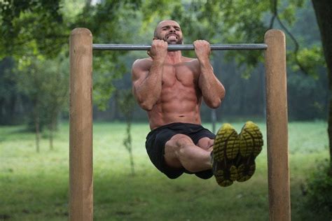 12 Calisthenics Benefits That Can Revolutionize Your Workout