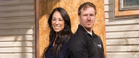 Fixer Upper Star Joanna Gaines And Chip Gaines So Close To Opening New Magnolia Table