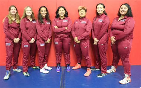 Scots Womens Wrestling Competes At Sac Championships Lyon College