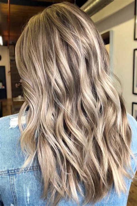 Mushroom blonde is probably one of the biggest hair color trends swirling about this summer, and for good reason. 90+ Sexy Light Brown Hair Color Ideas | LoveHairStyles.com