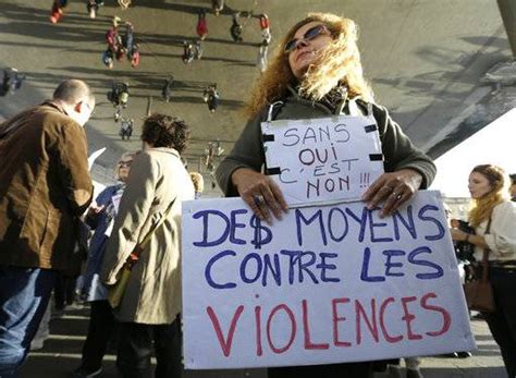 French Women Rally Against Sexual Abuse Under Metoo Banner