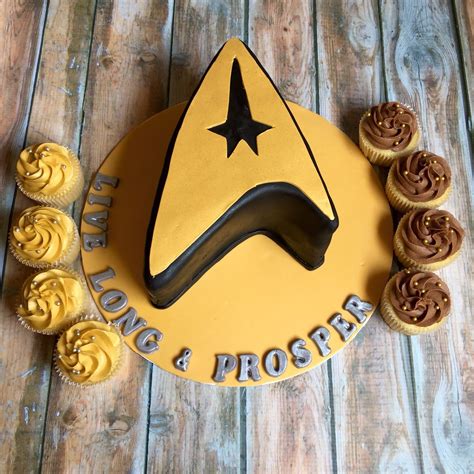 Star Trek Cake Made For My Fajas Birthday Star Trek Cake Star Trek