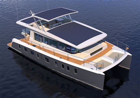 Silent 55 World Debut Of Production Oceangoing Yacht With Self