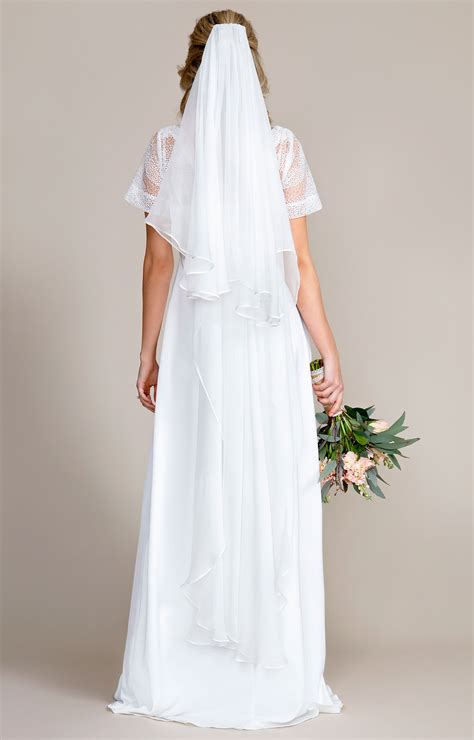 Silk Wedding Veil Long Ivory White Wedding Dresses Evening Wear