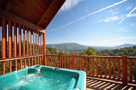 Nothing Beats A Hot Tub With A View L The Great Smoky Mountains