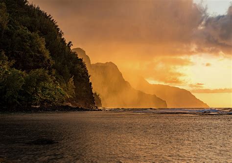 Sunset Over The Receding Mountains Of The Na Pali Coast Of Kauai Photograph By Steven Heap