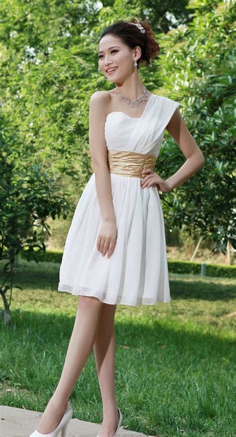 Meghan markle's marriage to prince harry took place in windsor in may 2018 and there was a lot of speculation about her wedding dress beforehand. 8+ Toga Dress Designs, Ideas | Design Trends - Premium PSD ...