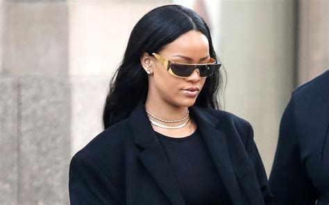 rihanna calls for an end to gun violence after cousin shot dead