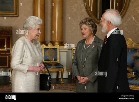 Britains Queen Elizabeth Ii Receives Lieutenant Governor Quebec Hi Res