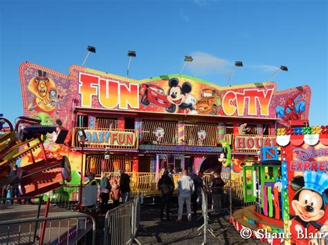 Warren Taylors Fun City Funhouse Shanes Funfair Pics Photo Gallery